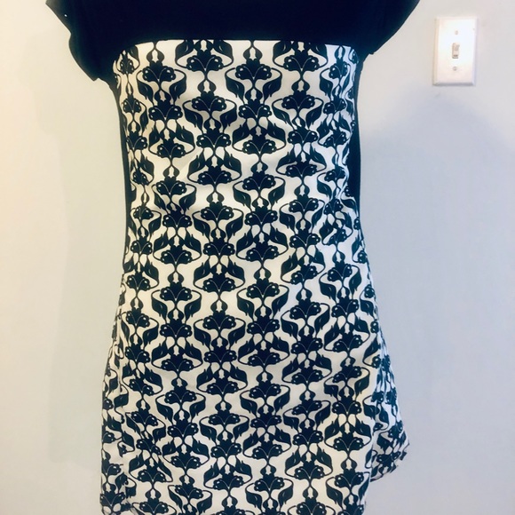 Black and white blouse from Anthropologie Sz M - Picture 8 of 8